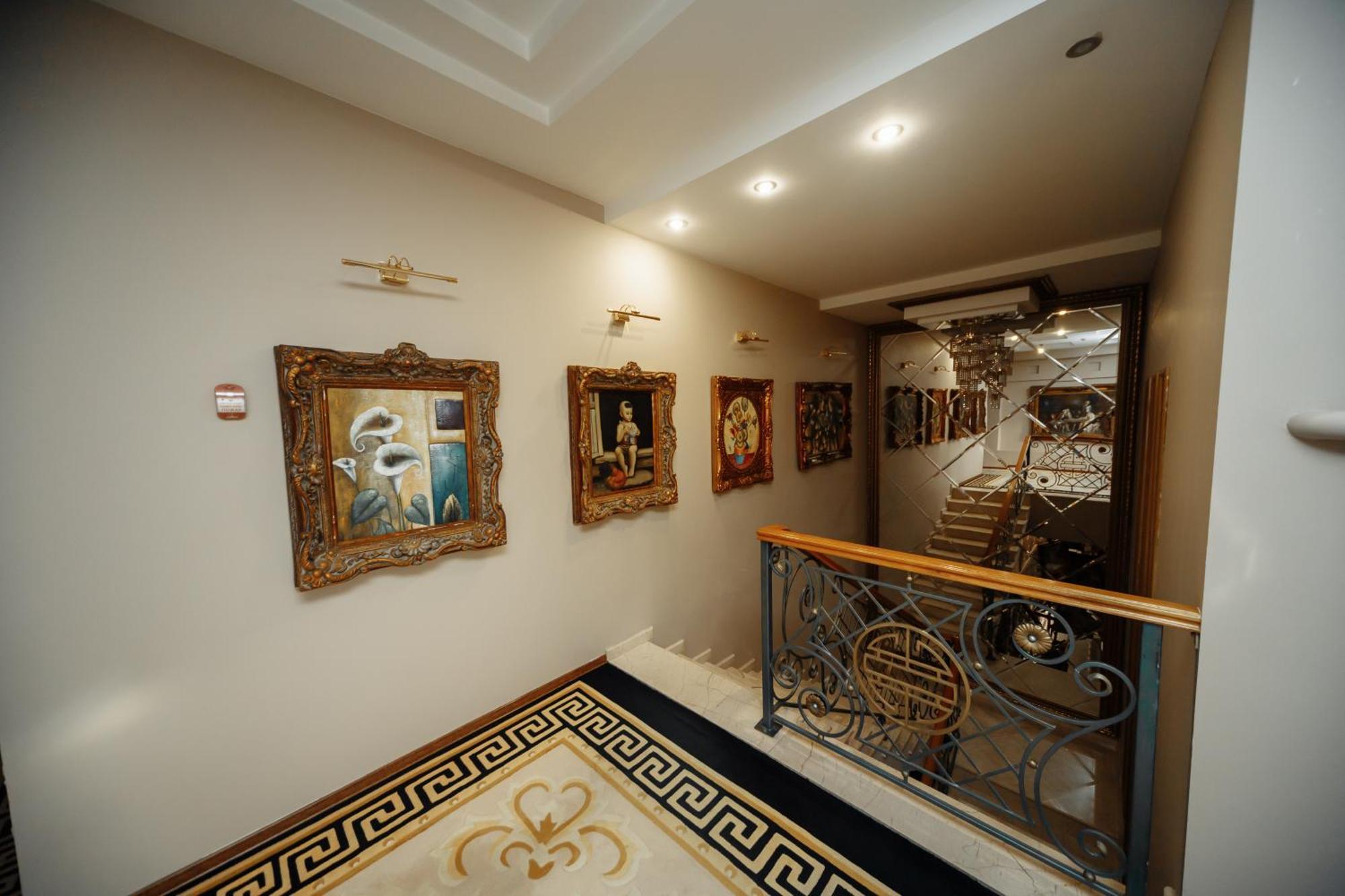 Hotel Royal Florence Кишинев Екстериор снимка