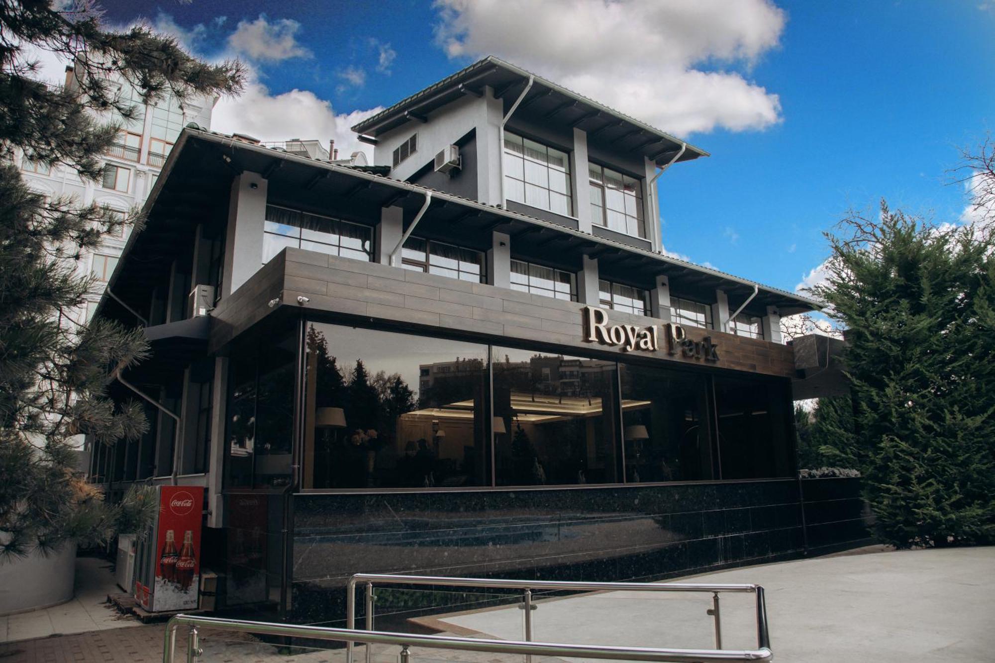 Hotel Royal Florence Кишинев Екстериор снимка