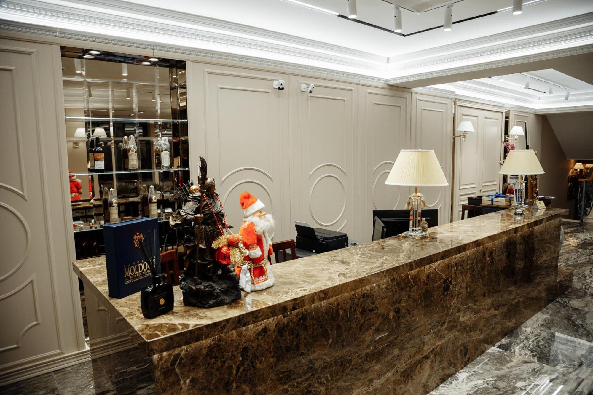 Hotel Royal Florence Кишинев Екстериор снимка